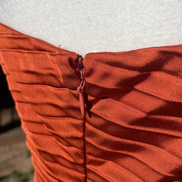 Petal and Pup Naira Pleated Maxi Dress - Picture 11 of 14